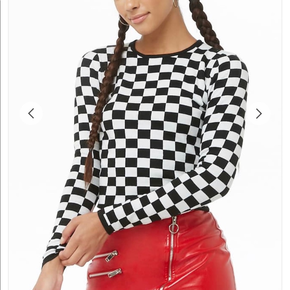 sweater from forever21 size small only warn once
